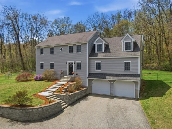 324 W Sutton Rd, Sutton, MA 01590