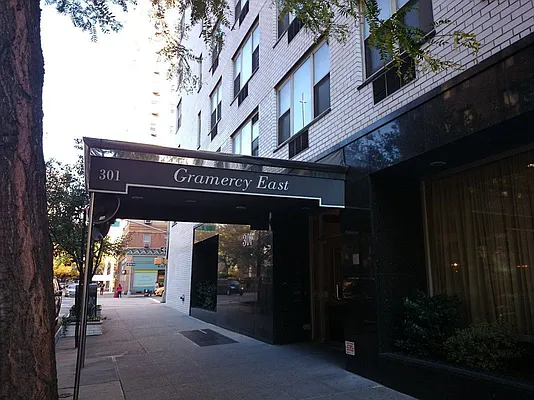 Sold by Luxe Group | media 6