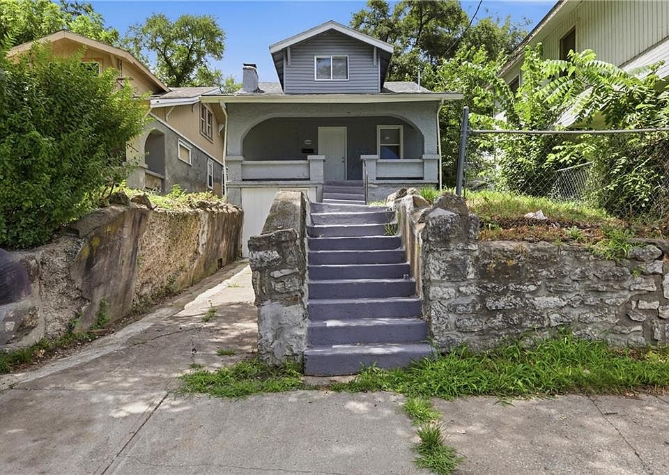 1st image of 2404 Denver Ave