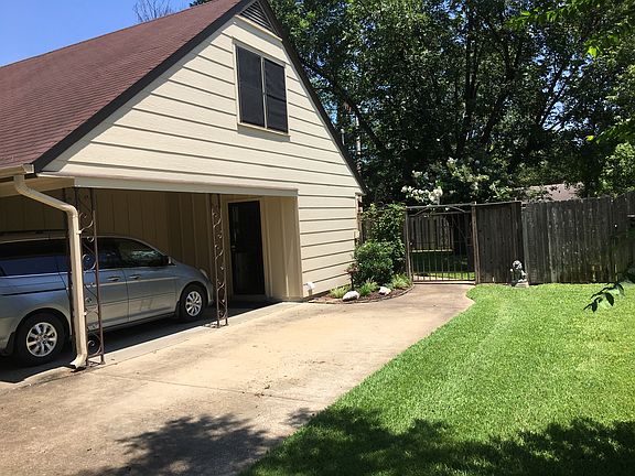 3rd image of 1516 Orchid Dr