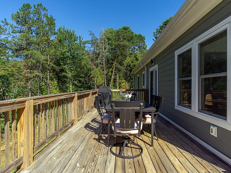 27 M L Reagan Dr — Photo 26