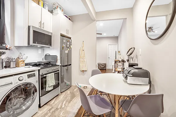 Rented by Tosh Marks Property Group | media 2