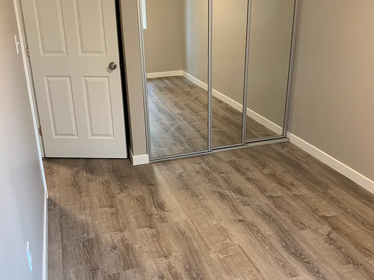 305 W Clemmens Ln #8 — Photo 14