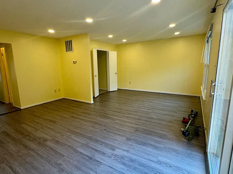 10216 Provincetown Ct — Photo 3