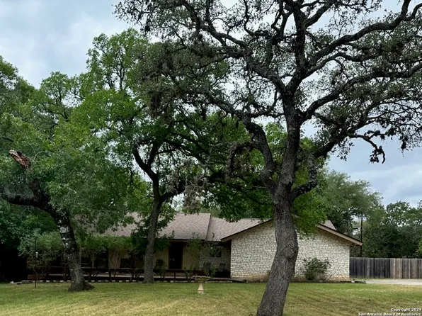 184 SETTLERS LN, Bandera, TX 78003