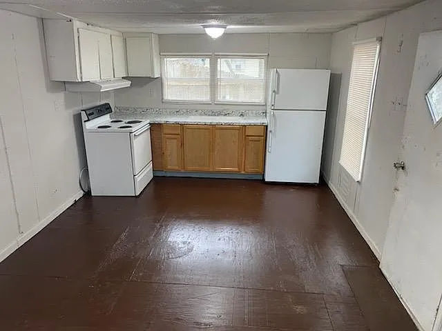 8905 Figland Ave — Photo 4