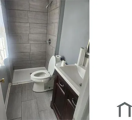 3 bed, 1186 sqft, $2,100 — Photo 2