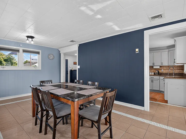 8 Coyles Ct — Photo 10