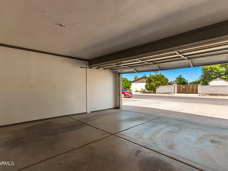 3210 N Jay St — Photo 29