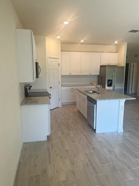 120 Homer Avenue South - 1 — Photo 2