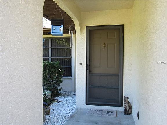 4th image of 233 Chamber St