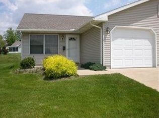 399 Spruce St, Barberton, OH 44203