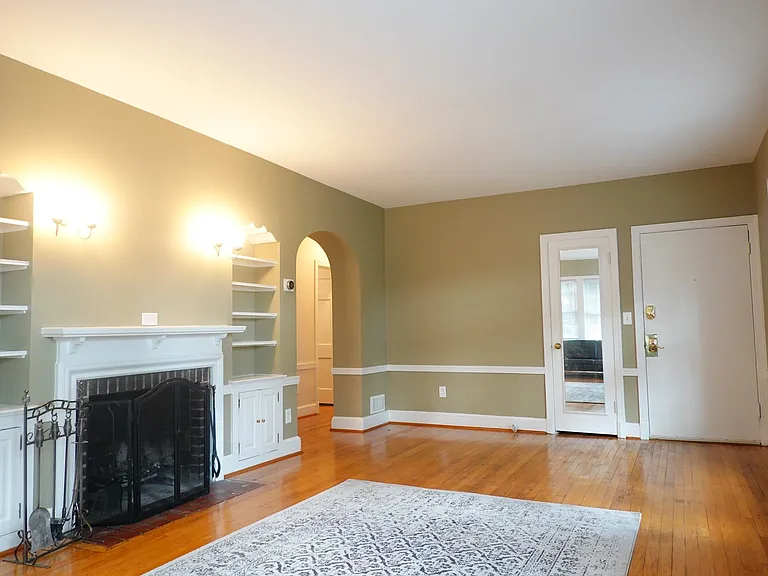 800 Maplewood Ave — Photo 5