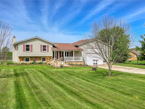 4715 Rock Spring Rd, Ravenna, OH 44266