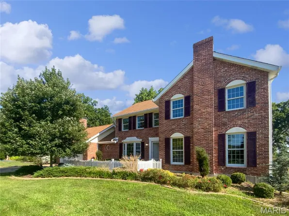 15969 Woodlet Park Ct, Chesterfield, MO 63017