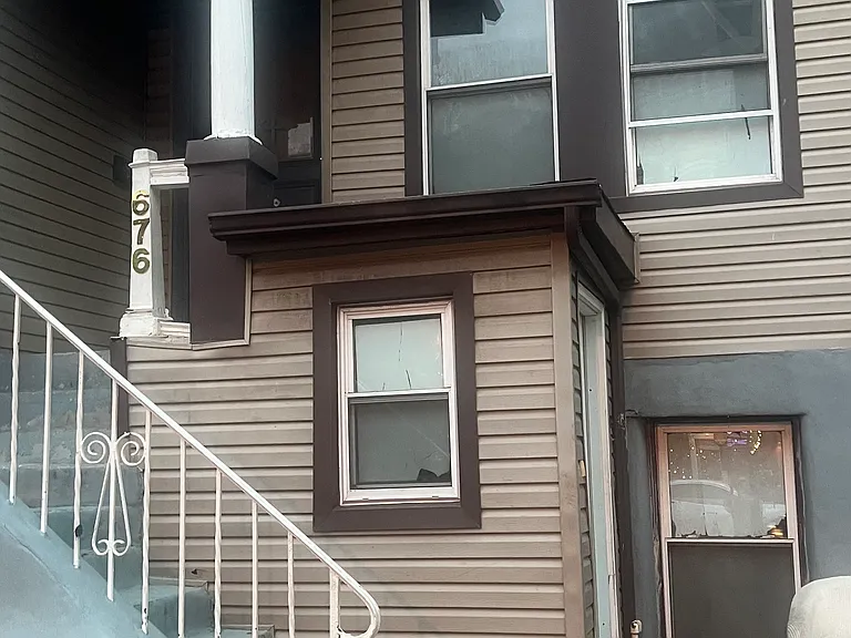 676 Bergen Ave #2 — Photo 10
