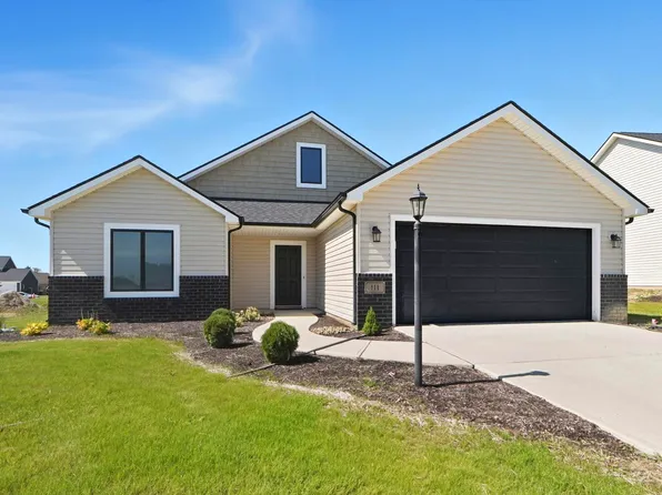 111 Sunset Dr, Avilla, IN 46710