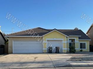 4300 Chalone Dr, Palmdale, CA 93552