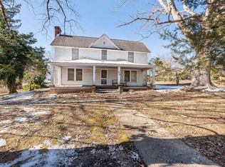 312 S Catherine St, Pickens, SC 29671