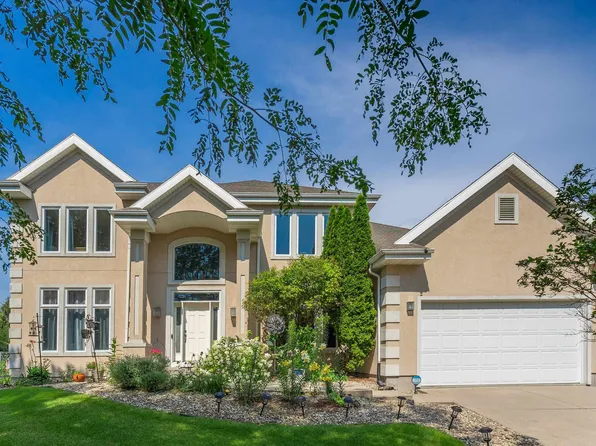 3019 Hartwicke Dr, Fitchburg, WI 53711