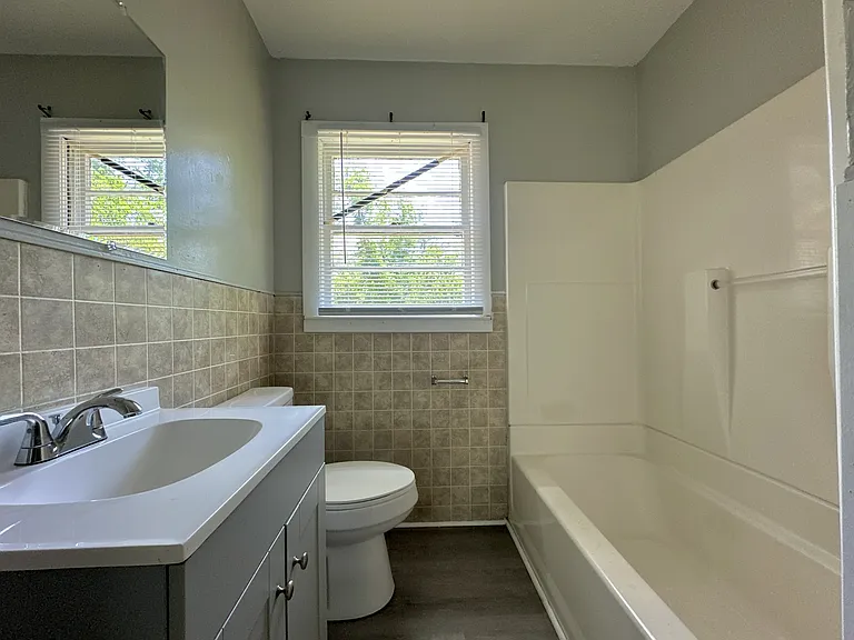 803 Lausanne Dr — Photo 9