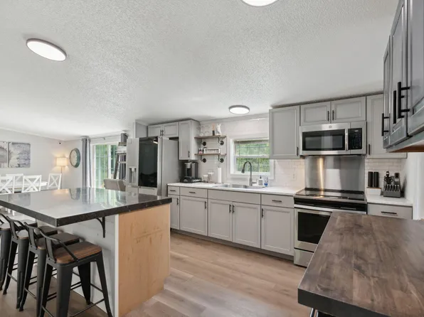 66 Pine Ridge Road, Cushing, ME 04563