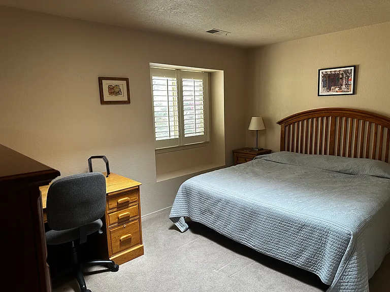 11201 Malaguena Ln NE — Photo 10