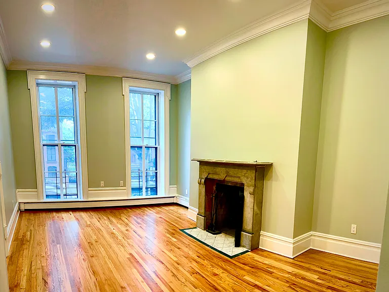 407 Pacific St #1 — Photo 3