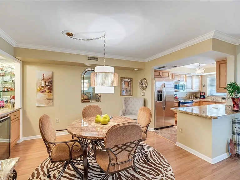 3500 Gulf Shore Blvd N #505 — Photo 8