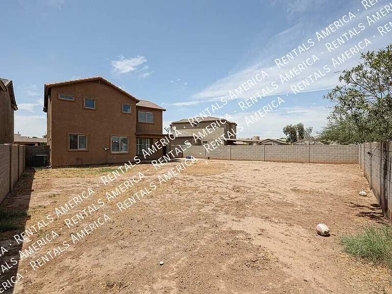 3825 S 60th Dr — Photo 36