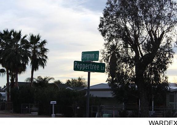 4th image of 8100 S Evergreen Dr