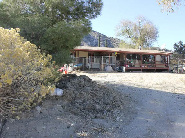 2075 Spruce Dr, Pinon Hills, CA 92372