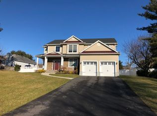 13 Karen Ct, West Long Branch, NJ 07764