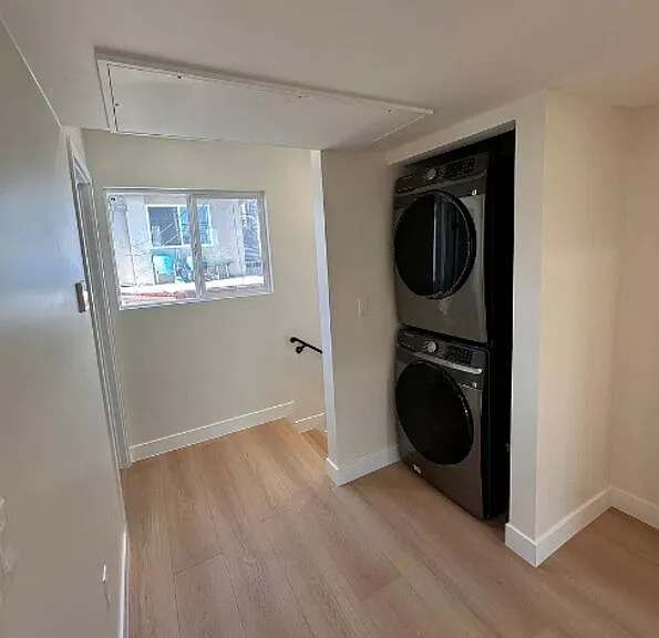 6235 1/4 Banner Ave — Photo 6
