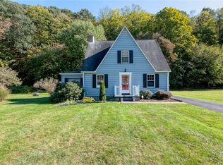 205 Flaugherty Run Rd, Coraopolis, PA 15108