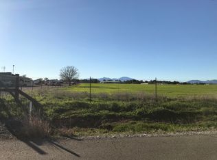 Old Oregon Trl, Redding, CA 96003