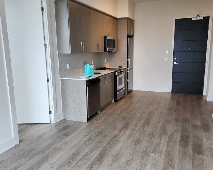 212 King William St #1416 — Photo 3