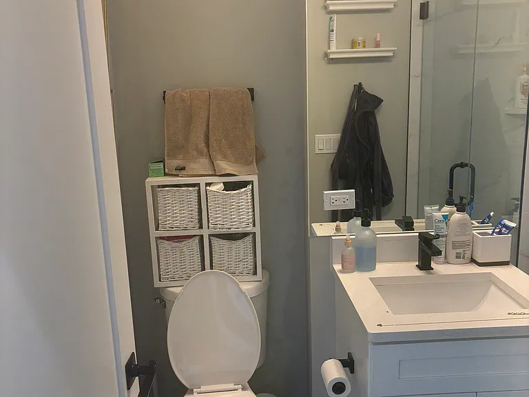 1456 W Addison St #3 — Photo 10