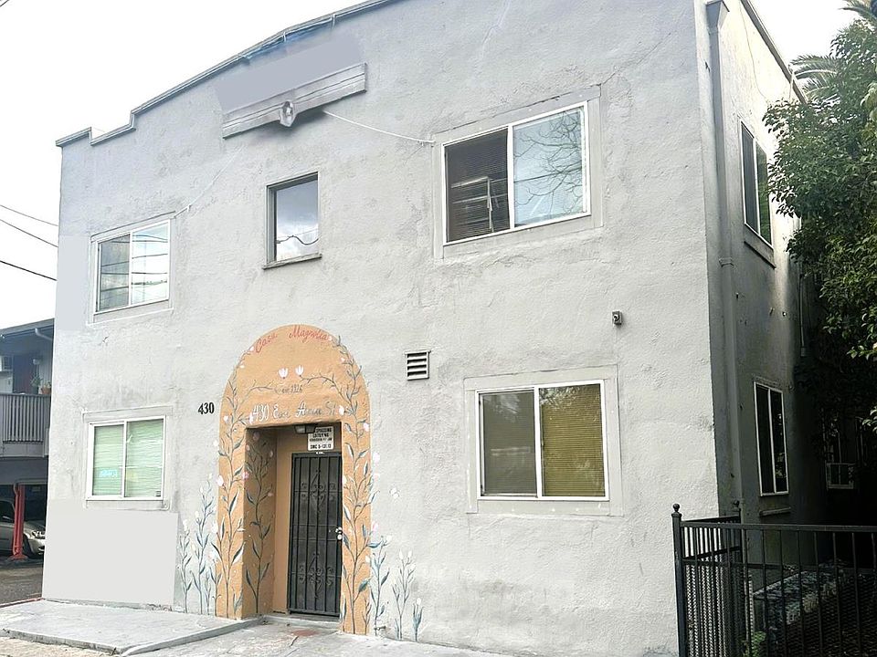 1st image of 430 E Acacia St