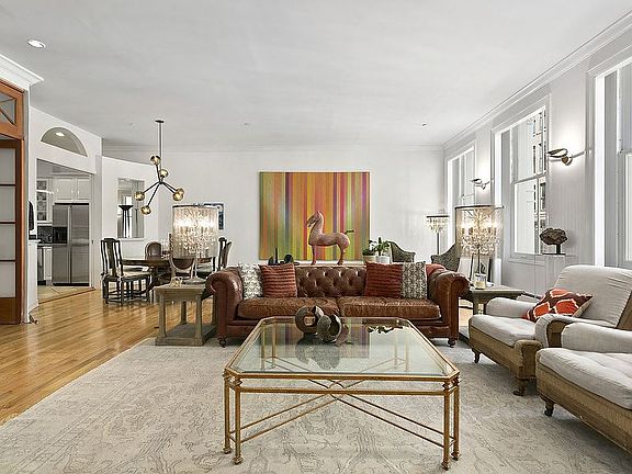 2nd image of 95 Greene St APT 3B