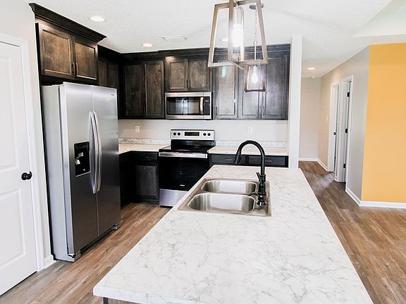 3rd image of 5045 Madalyn Way
