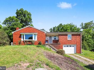 905 Mountain Rd, Dauphin, PA 17018