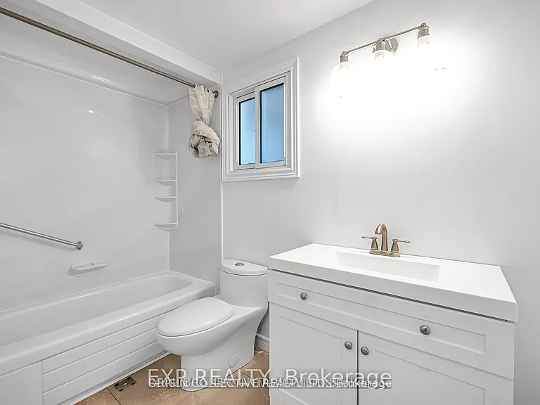 63 Wheatfield Cres — Photo 13