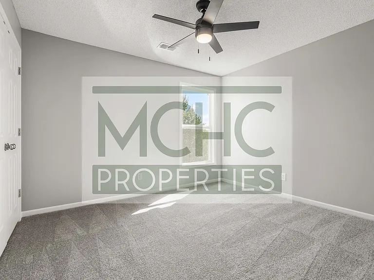2353 SW Current Ct — Photo 21