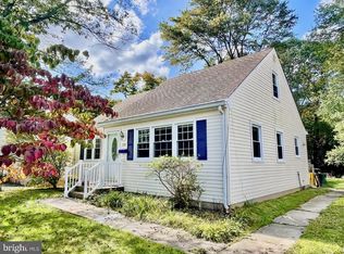 298 Wynnewood Rd, Ewing, NJ 08628