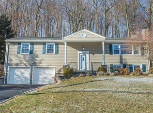 37 Radtke Rd, Randolph, NJ 07869