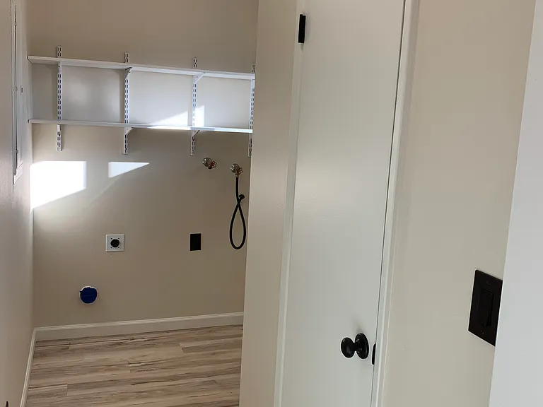 824 Pine St #3 — Photo 4