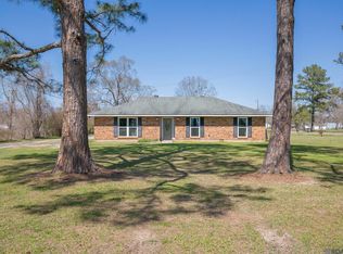 10333 John Savoy Rd, Saint Amant, LA 70774