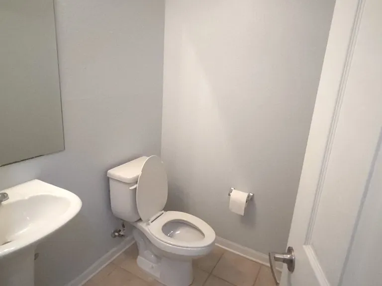 8208 Downpatrick Ct — Photo 14