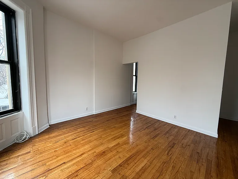 401 Convent Ave #3C — Photo 2